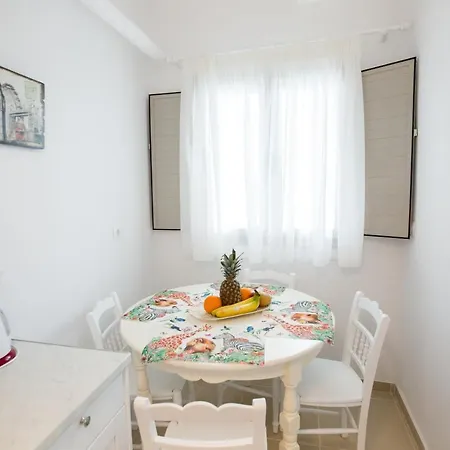 Cave Ferienhaus Monolithos