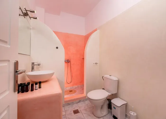 بيت للعطل Cave