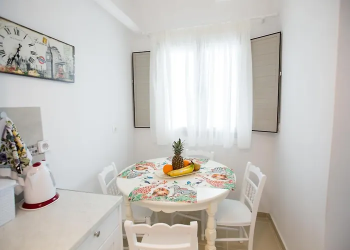 Cave Vakantiehuis Monolithos